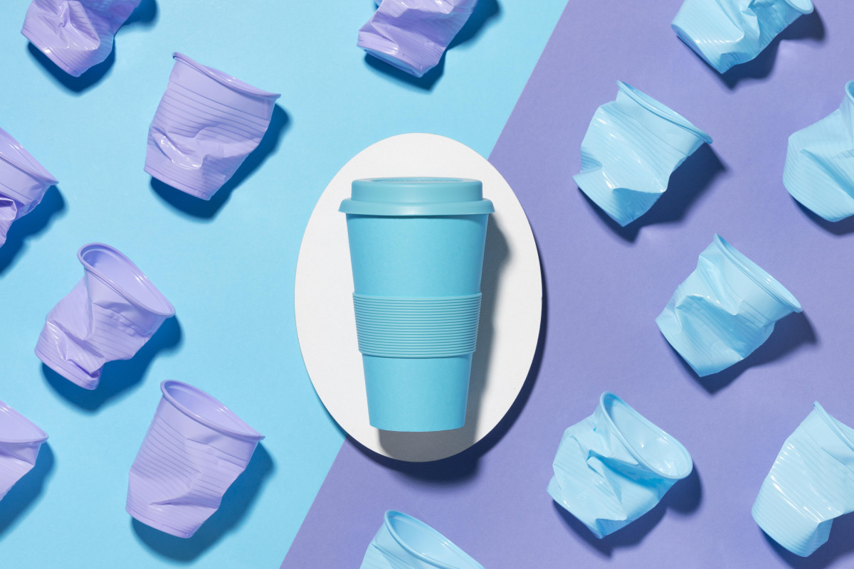 top view reusable cup with plastic cups